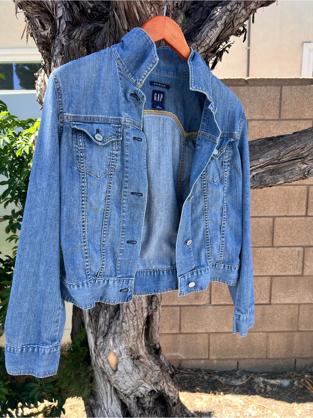 GAP Medium Blue Denim Vintage Jacket